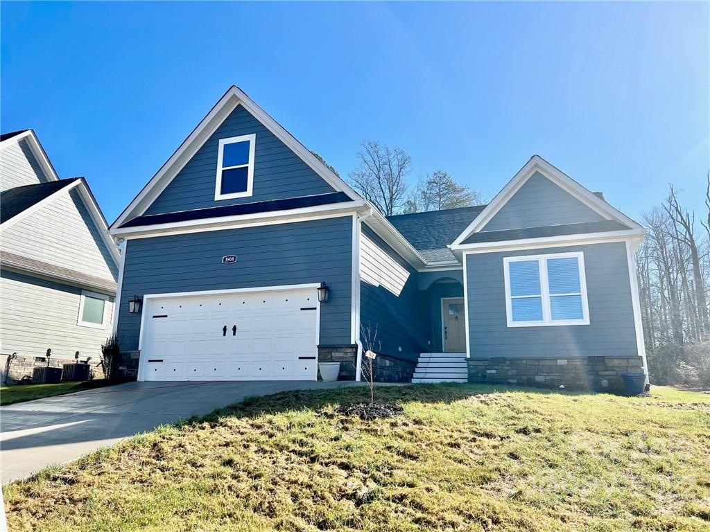 3908 13th Street NE Hickory NC 28601