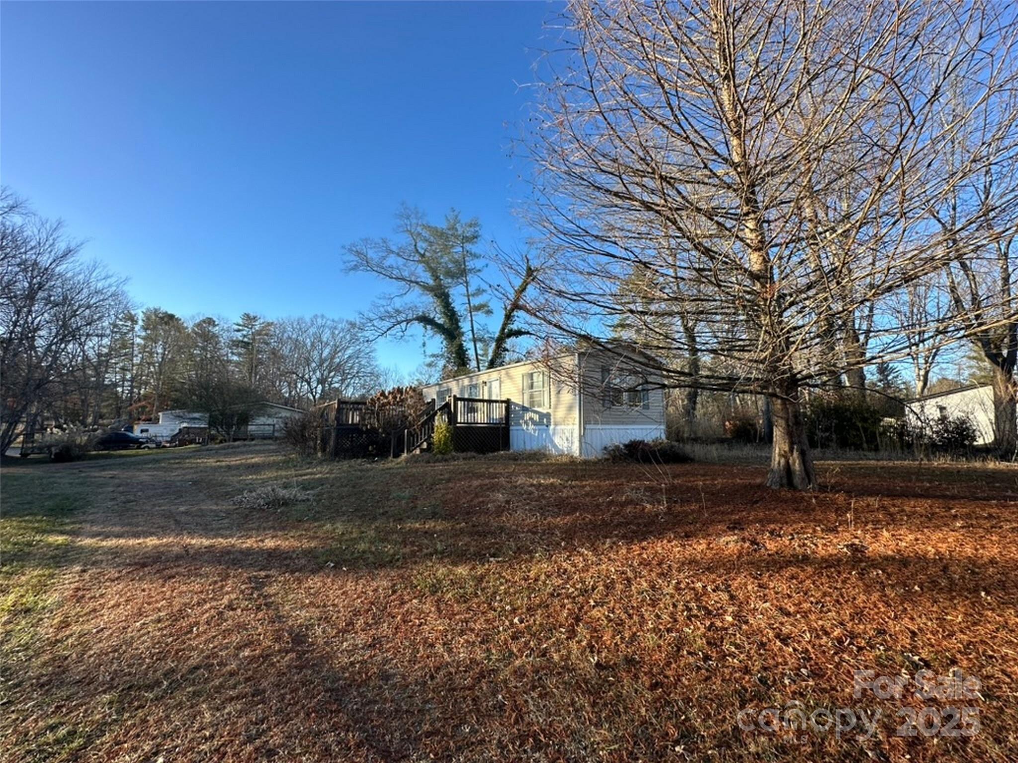 200 Rolling Oaks Drive Hendersonville NC 28791