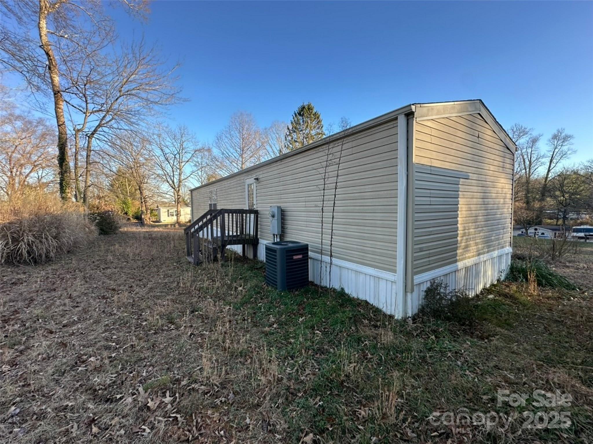 200 Rolling Oaks Drive Hendersonville NC 28791