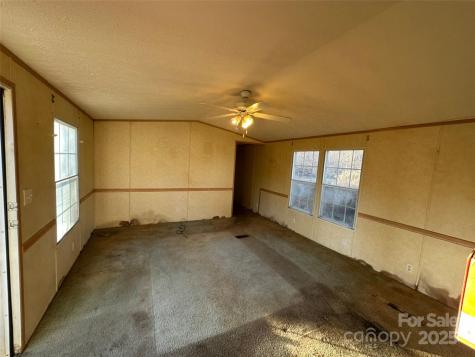 200 Rolling Oaks Drive Hendersonville NC 28791