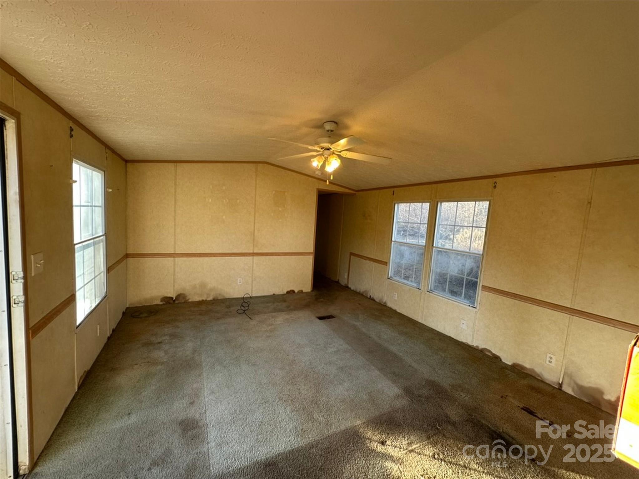 200 Rolling Oaks Drive Hendersonville NC 28791