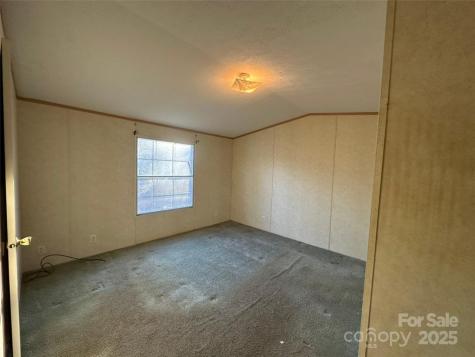 200 Rolling Oaks Drive Hendersonville NC 28791