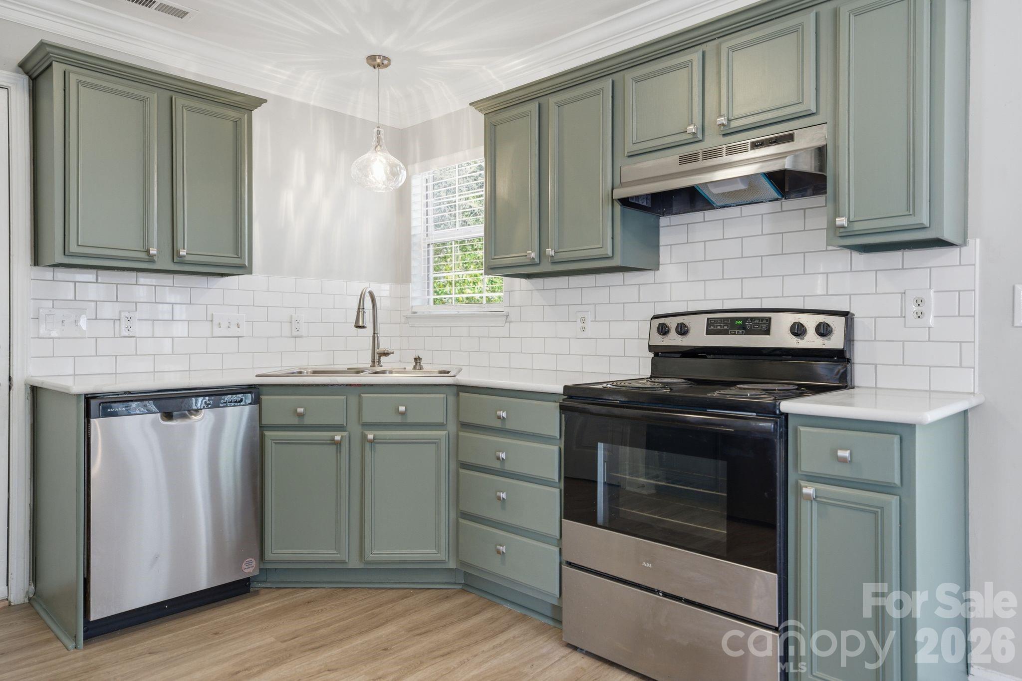 10122 Northwoods Forest Drive Charlotte NC 28214