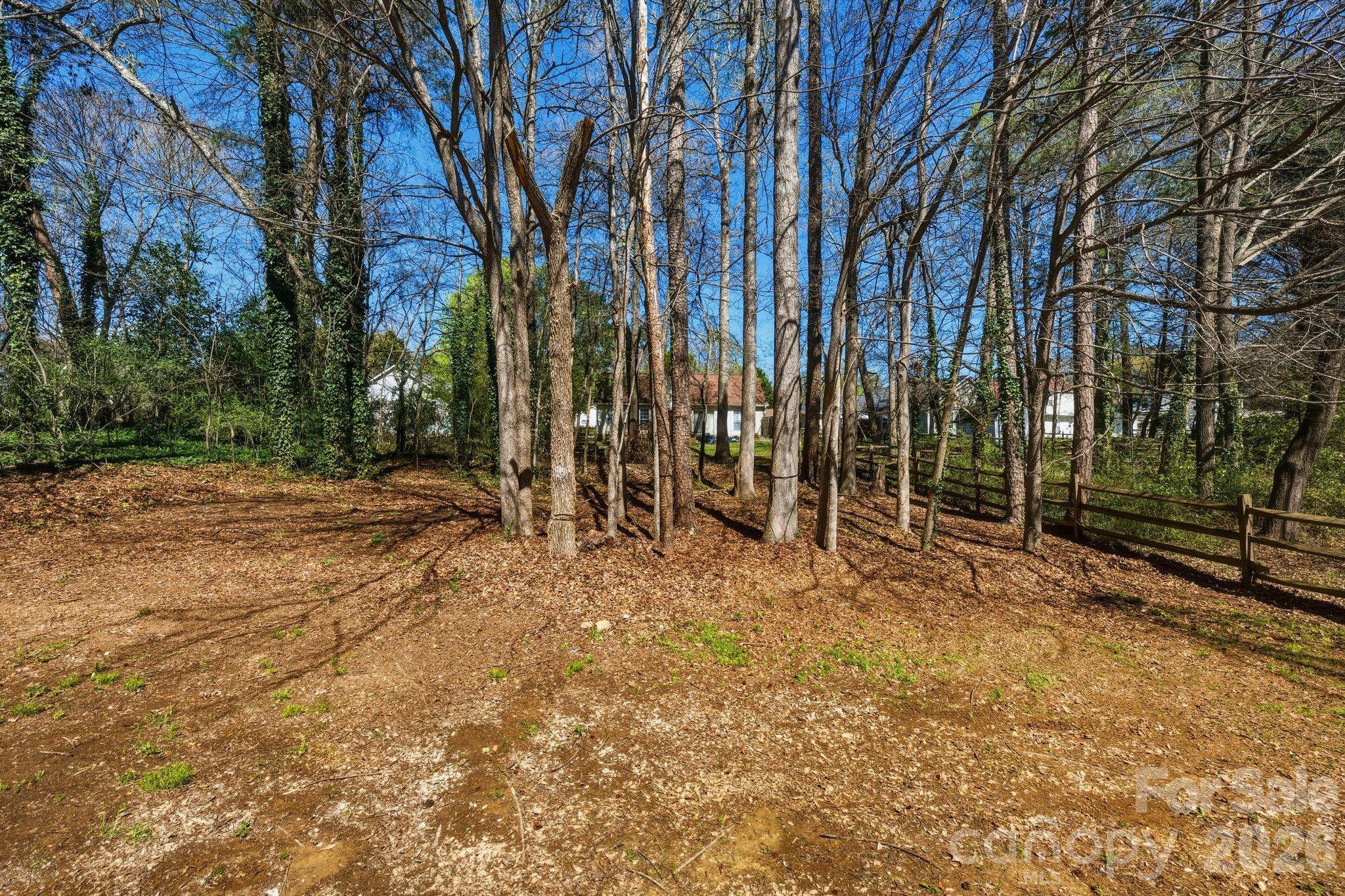 10122 Northwoods Forest Drive Charlotte NC 28214