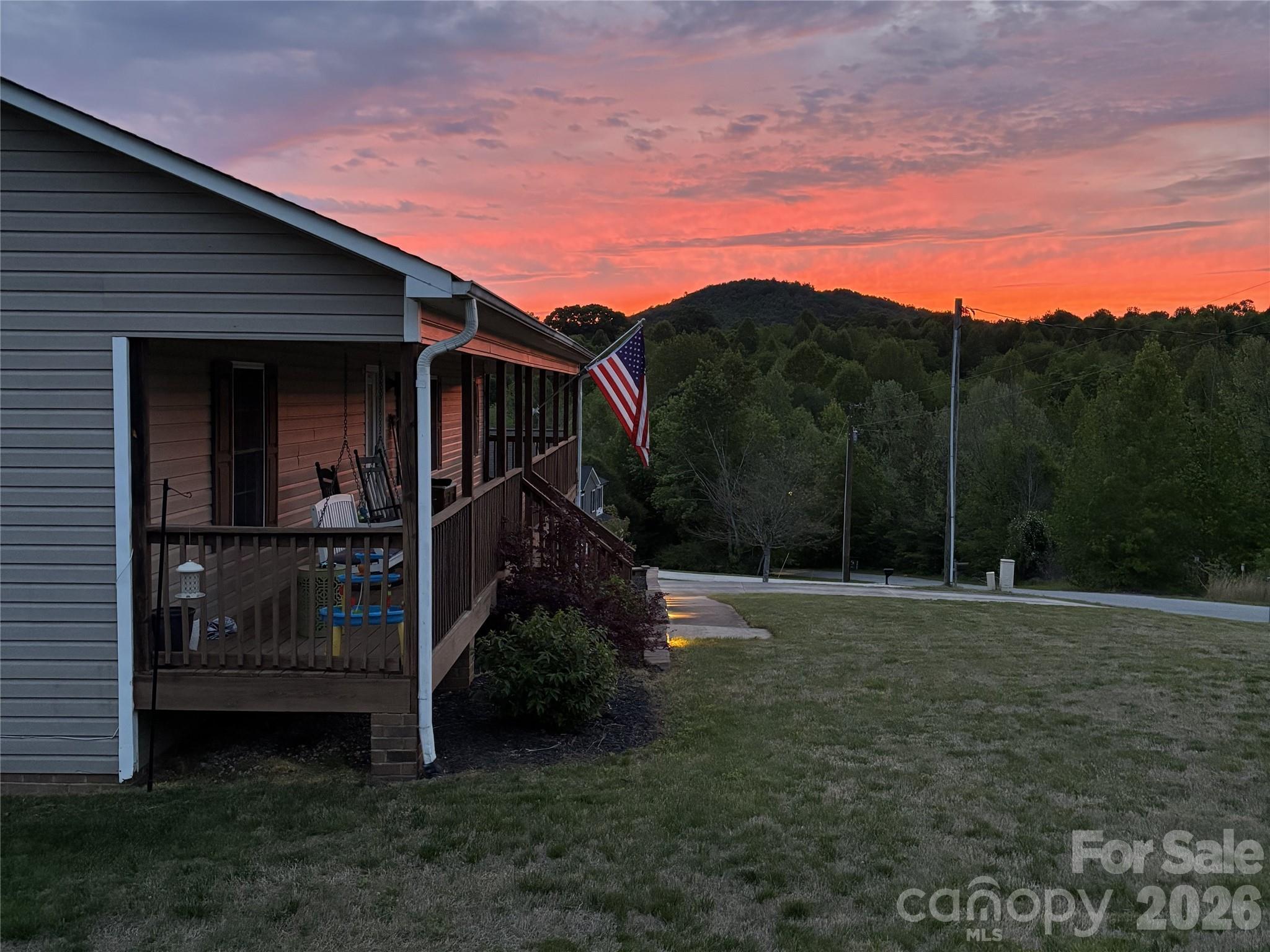 2311 Merts Way Hudson NC 28638