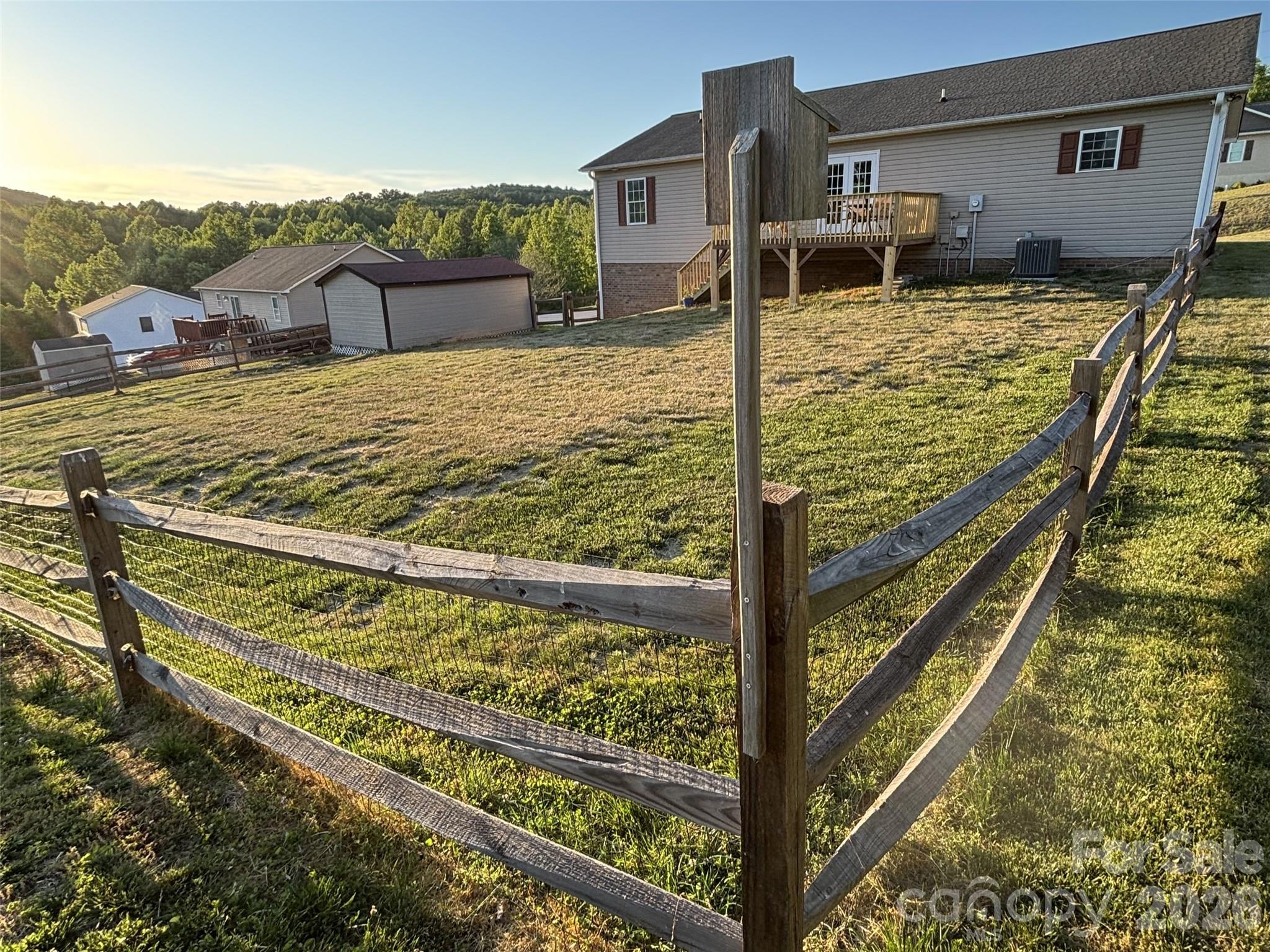 2311 Merts Way Hudson NC 28638