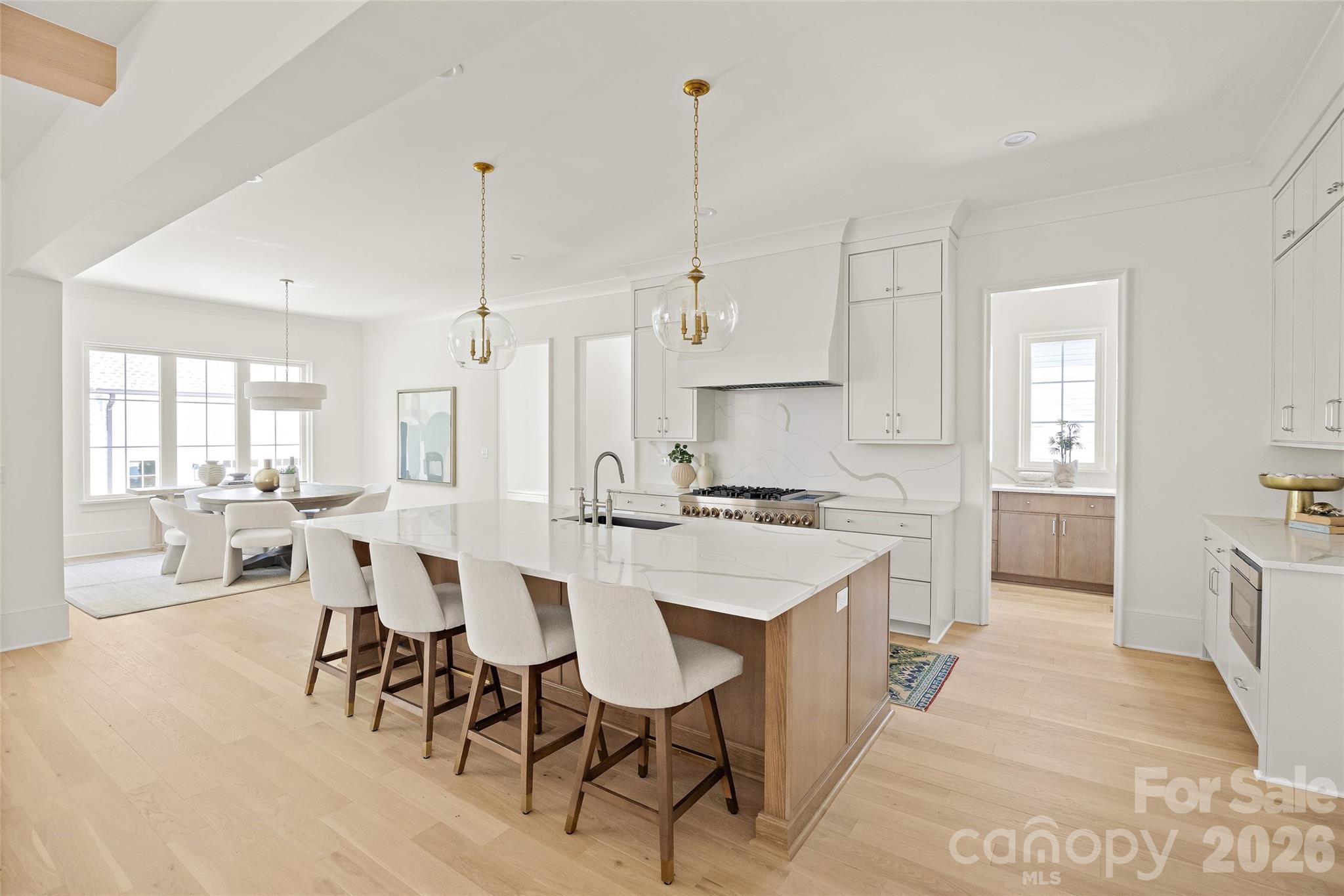 4628 Water Oak Road Charlotte NC 28211