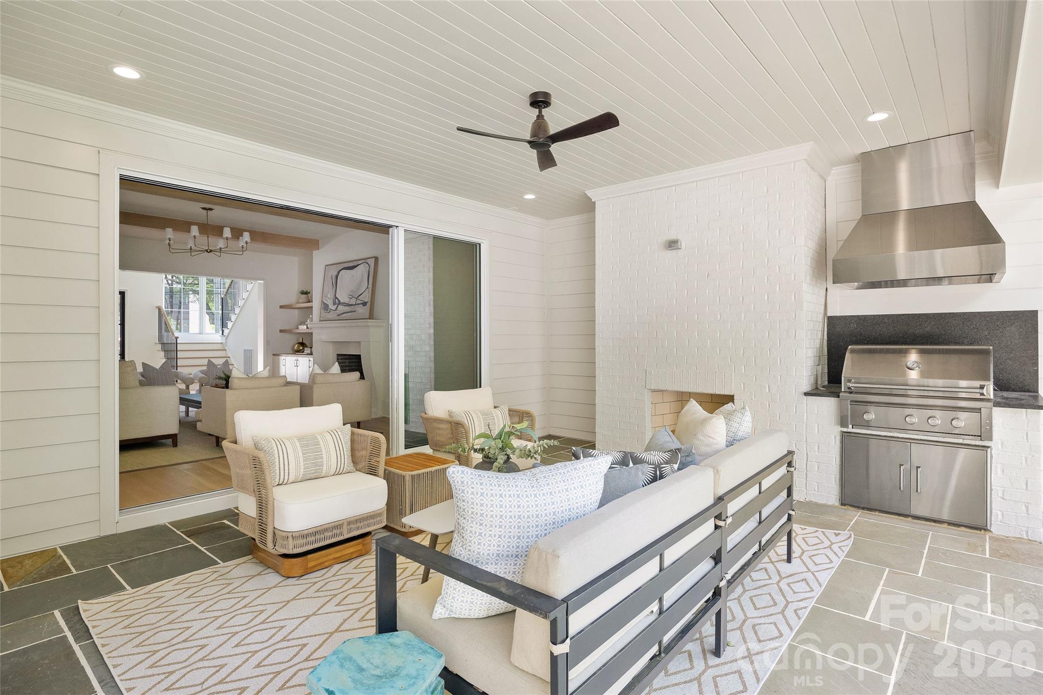 4628 Water Oak Road Charlotte NC 28211
