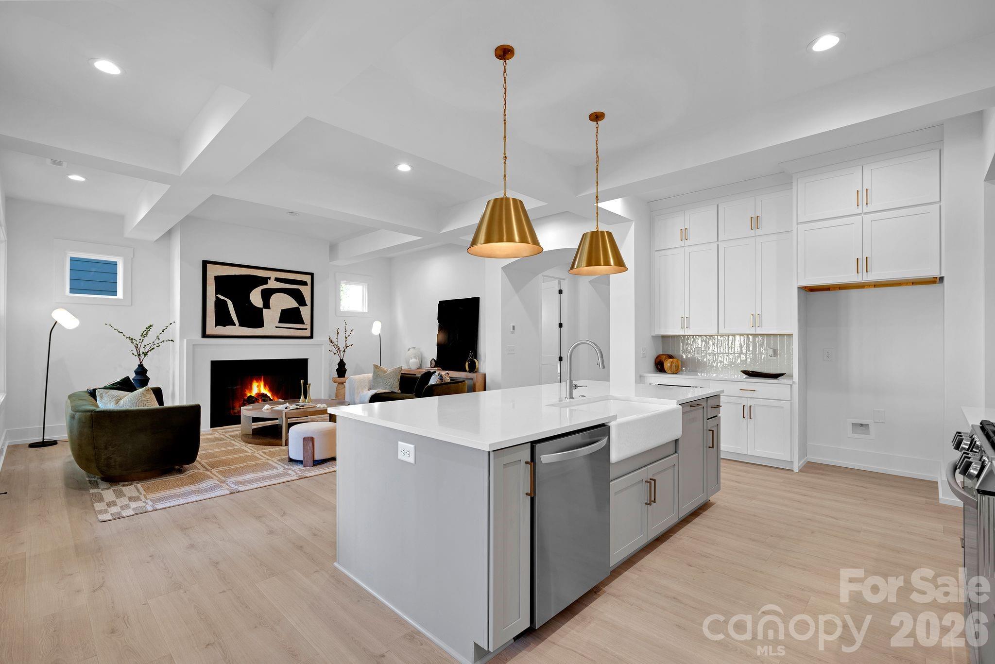 4341 Castleton Road Charlotte NC 28211