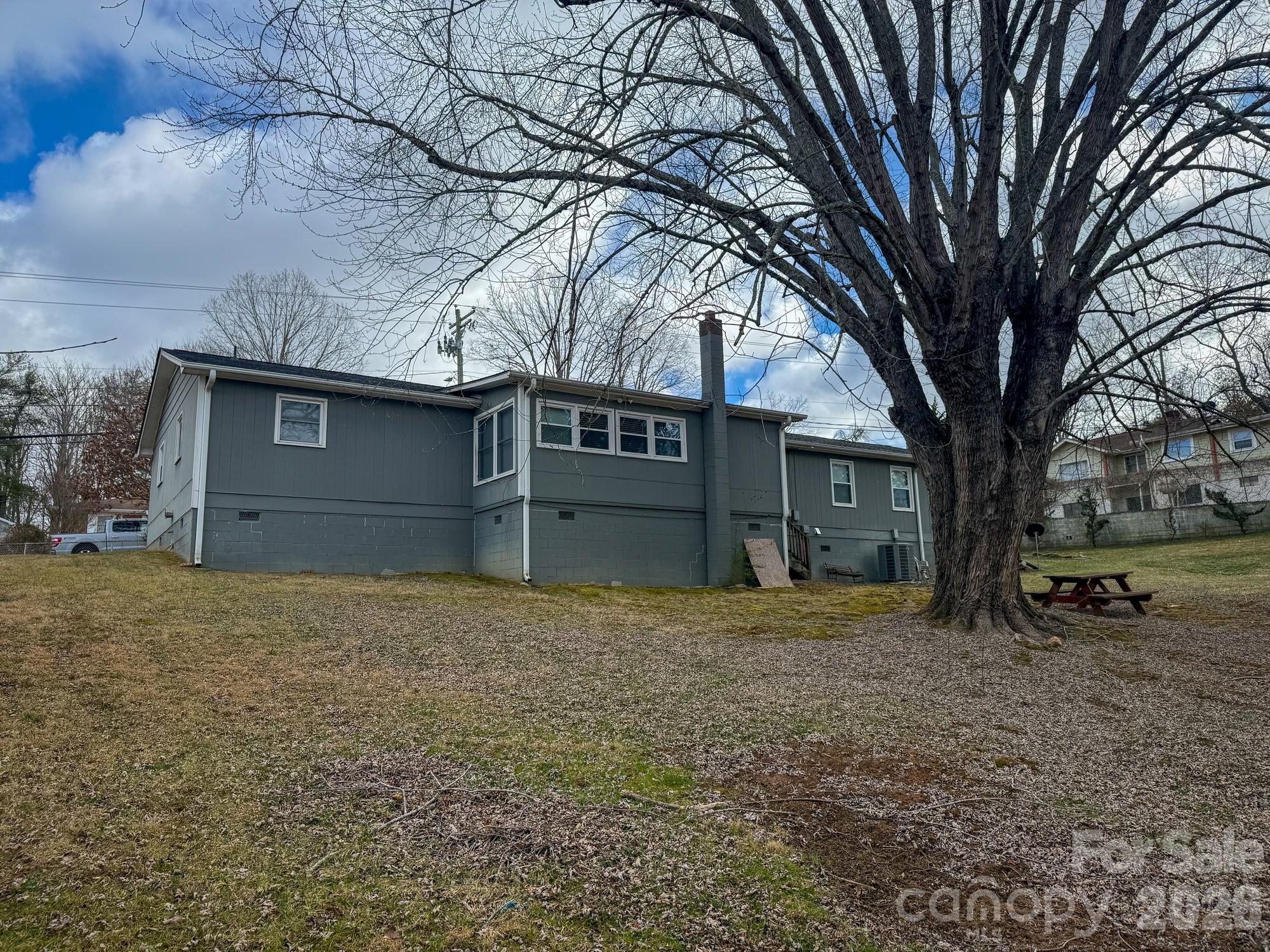 483 Caribou Road Asheville NC 28803