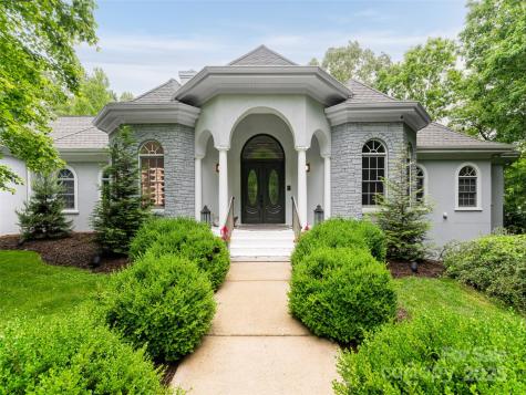 18 Cedar Hill Drive Asheville NC 28803