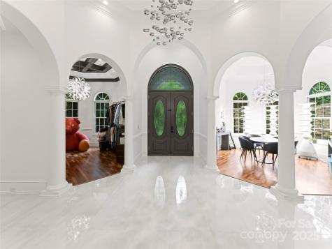 18 Cedar Hill Drive Asheville NC 28803