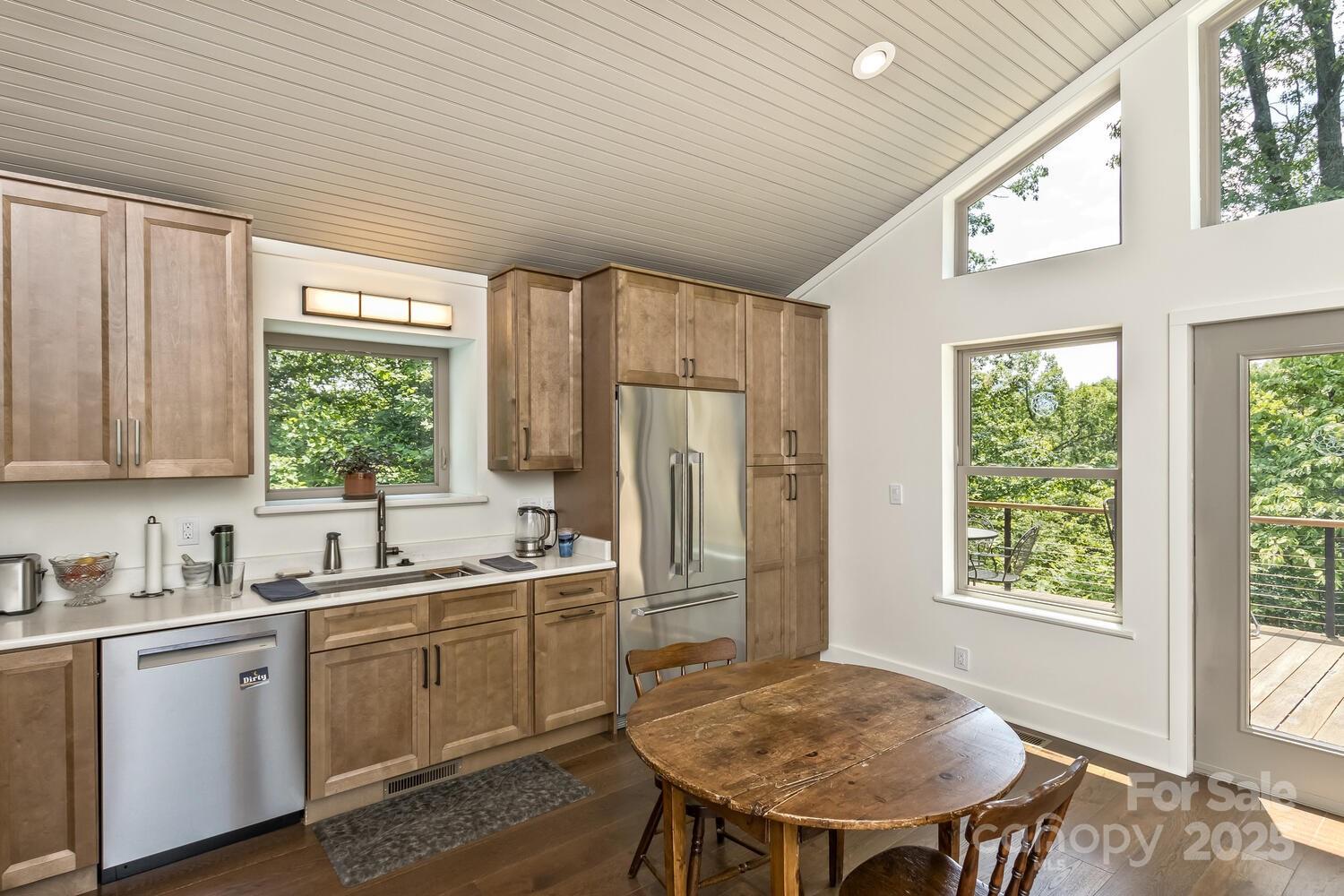 126 And 111 Visionview Way Black Mountain NC 28711