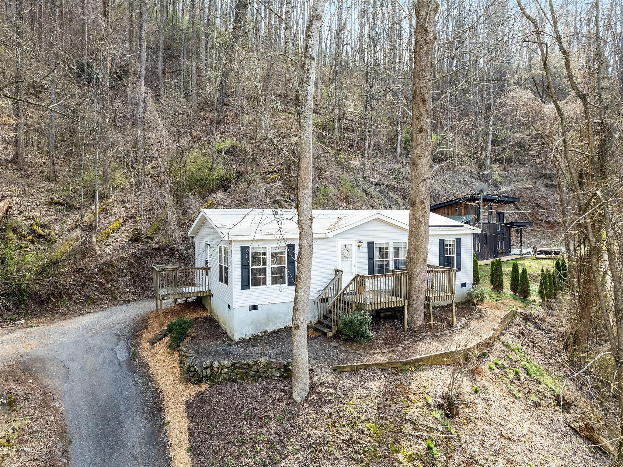 104 King Street Sylva NC 28779