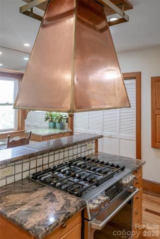 162 Merrills Chase Road Asheville NC 28803