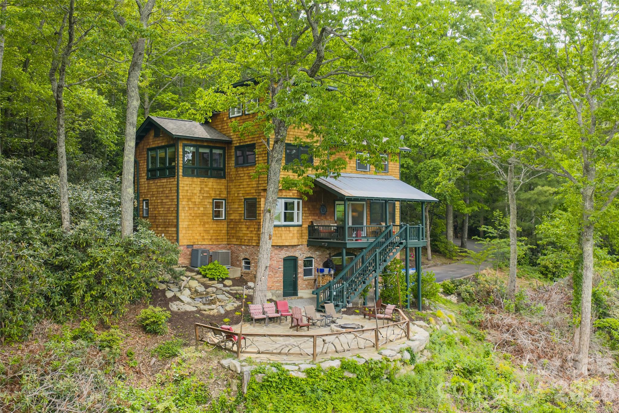 162 Merrills Chase Road Asheville NC 28803