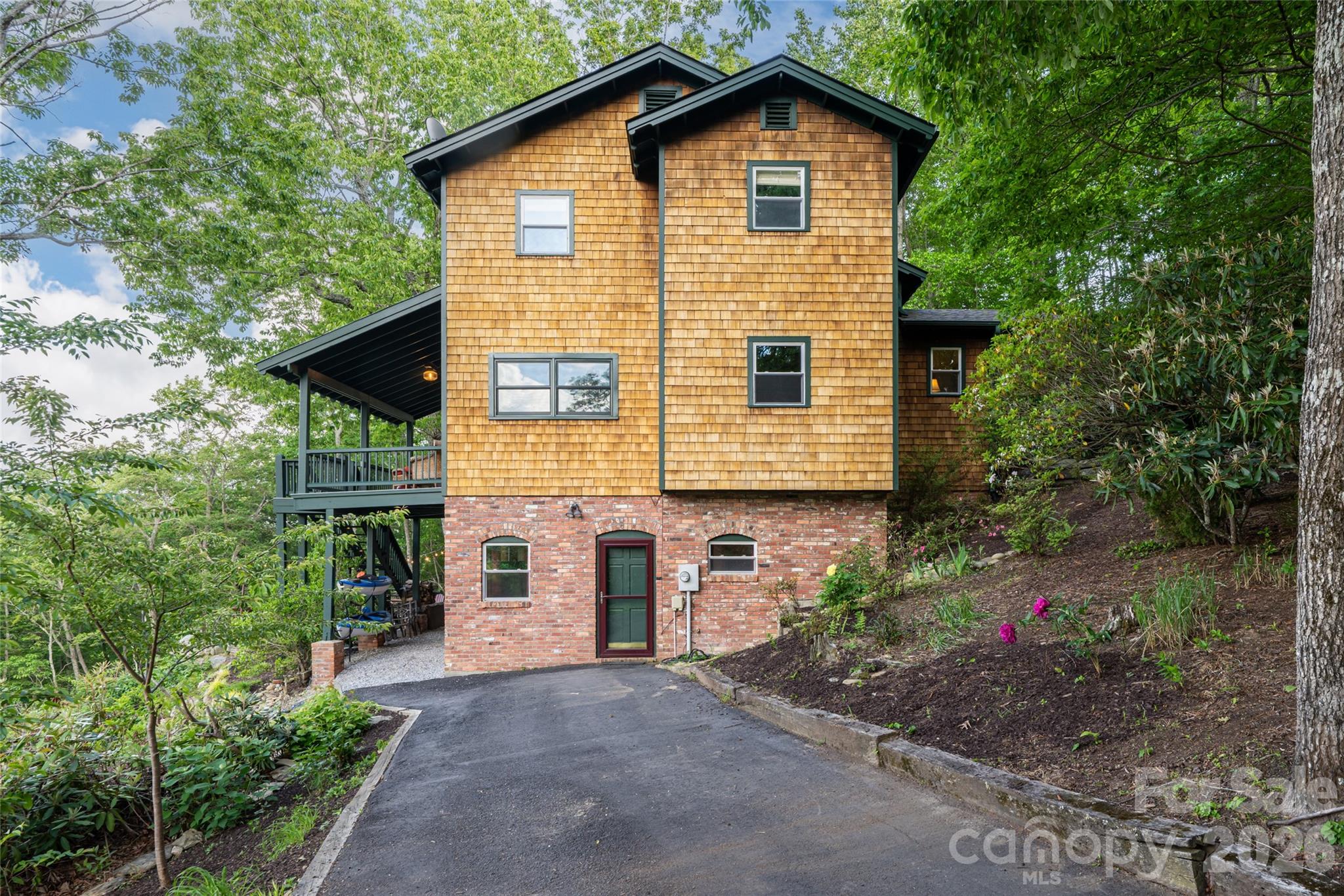 162 Merrills Chase Road Asheville NC 28803