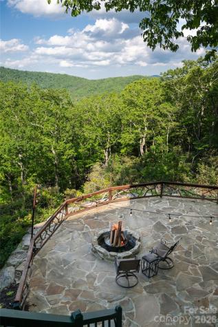 162 Merrills Chase Road Asheville NC 28803