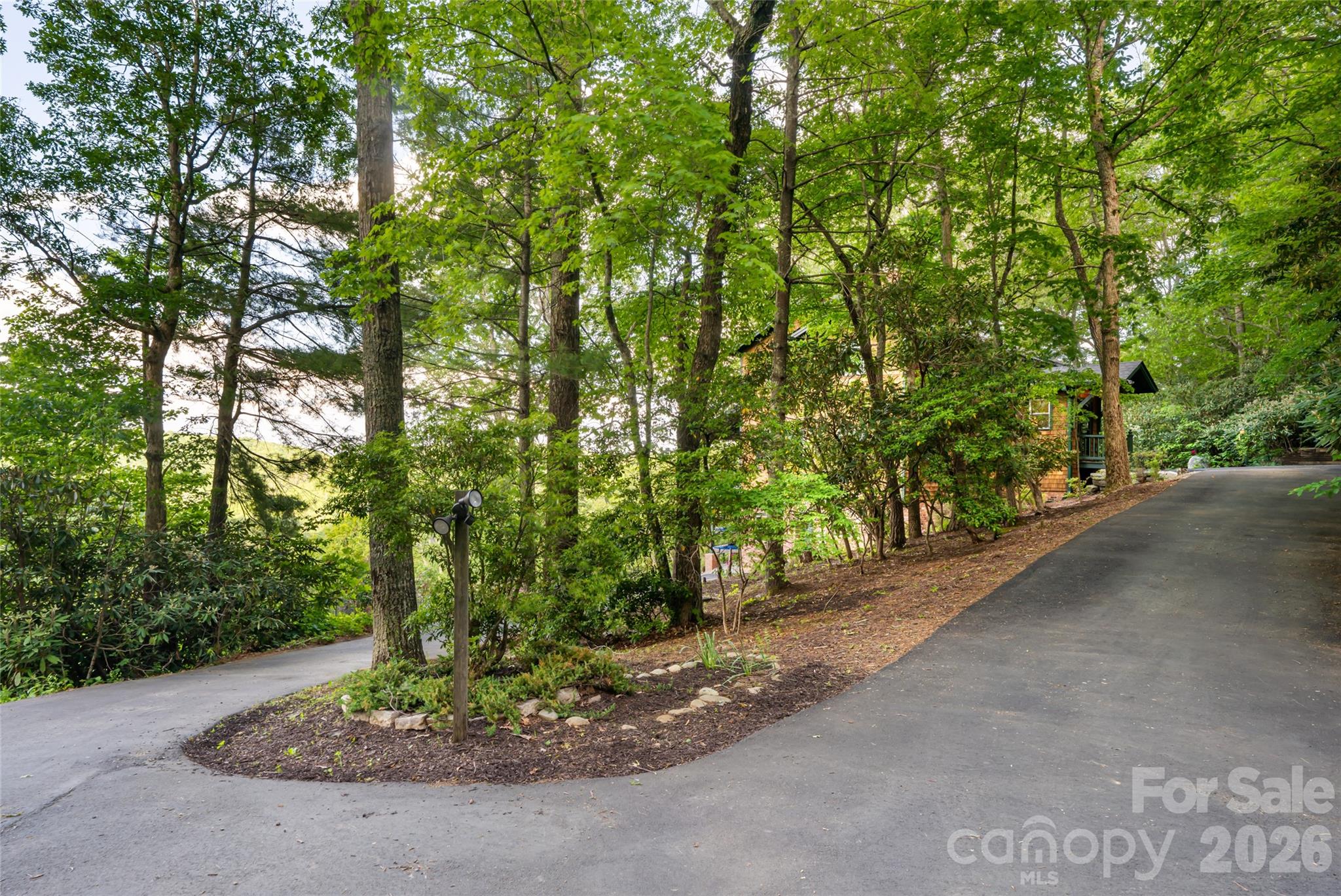 162 Merrills Chase Road Asheville NC 28803