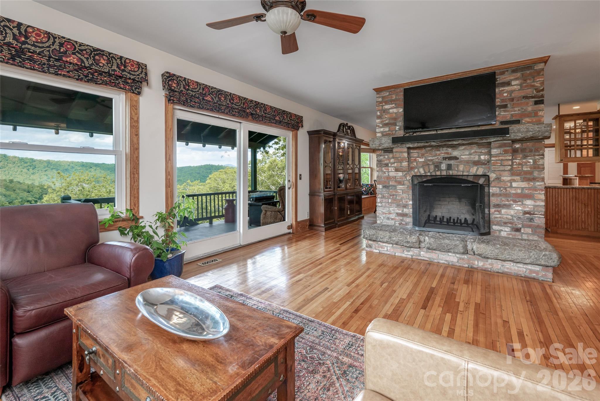 162 Merrills Chase Road Asheville NC 28803