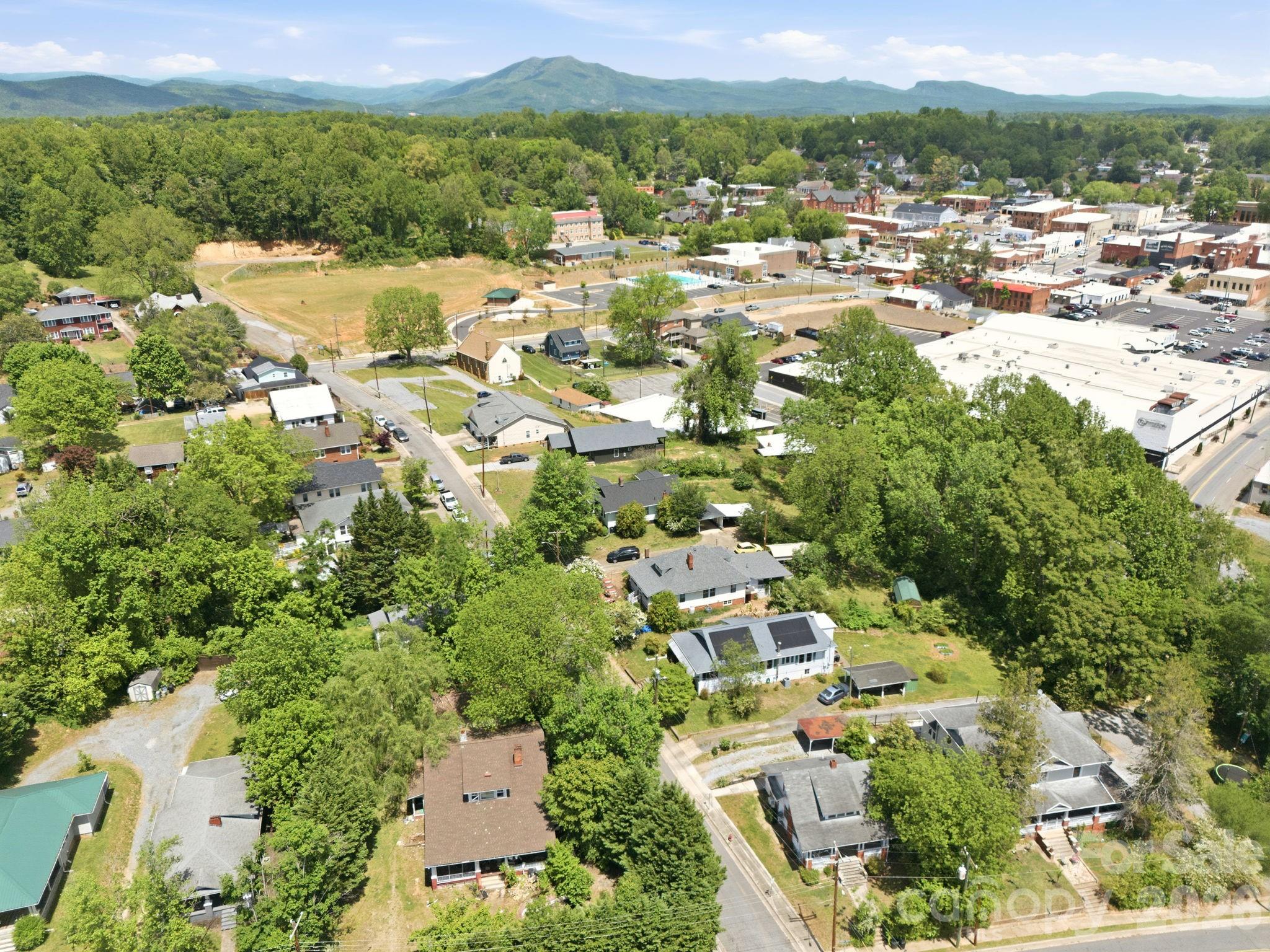 77 Pulliam Street Marion NC 28752