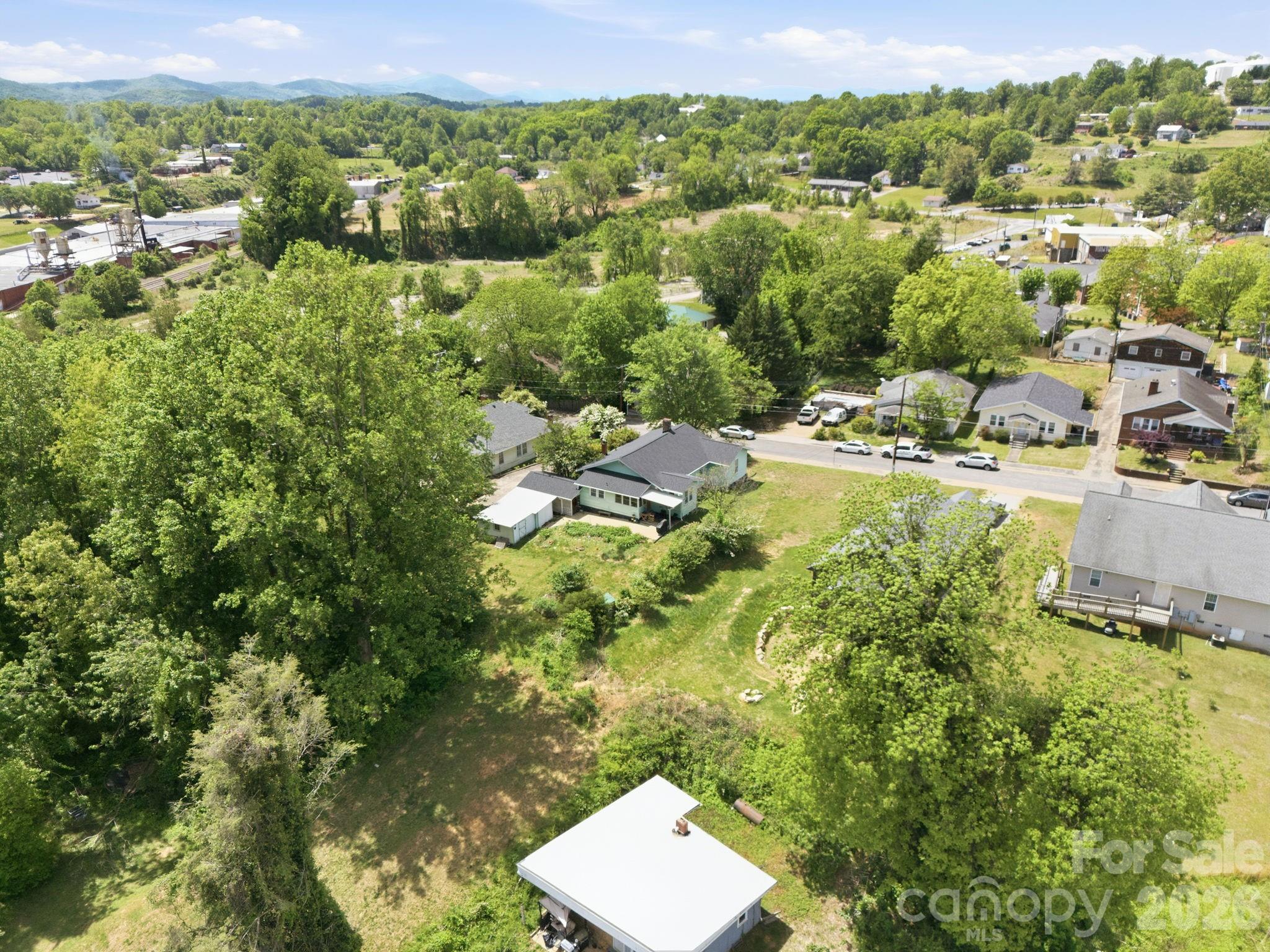 77 Pulliam Street Marion NC 28752