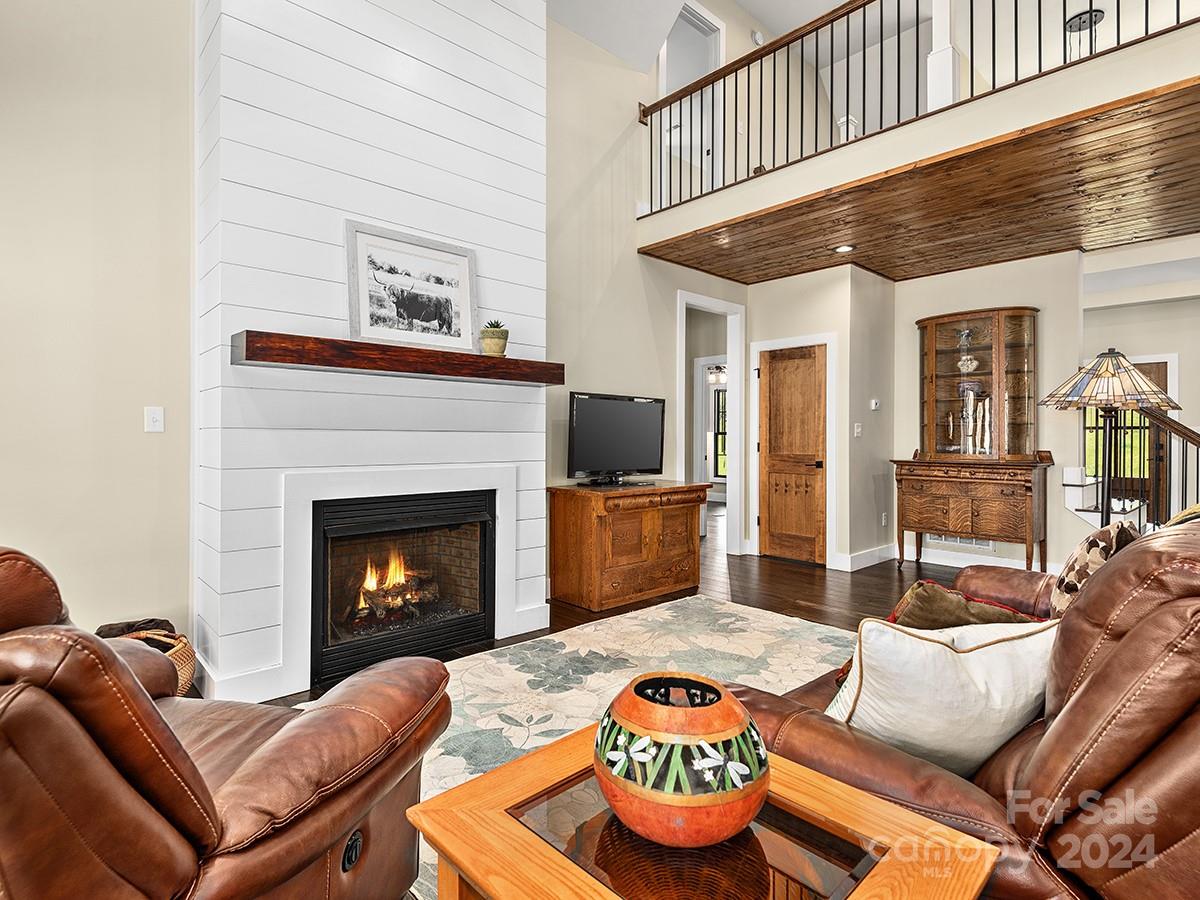 20 Dara Lane Weaverville NC 28787