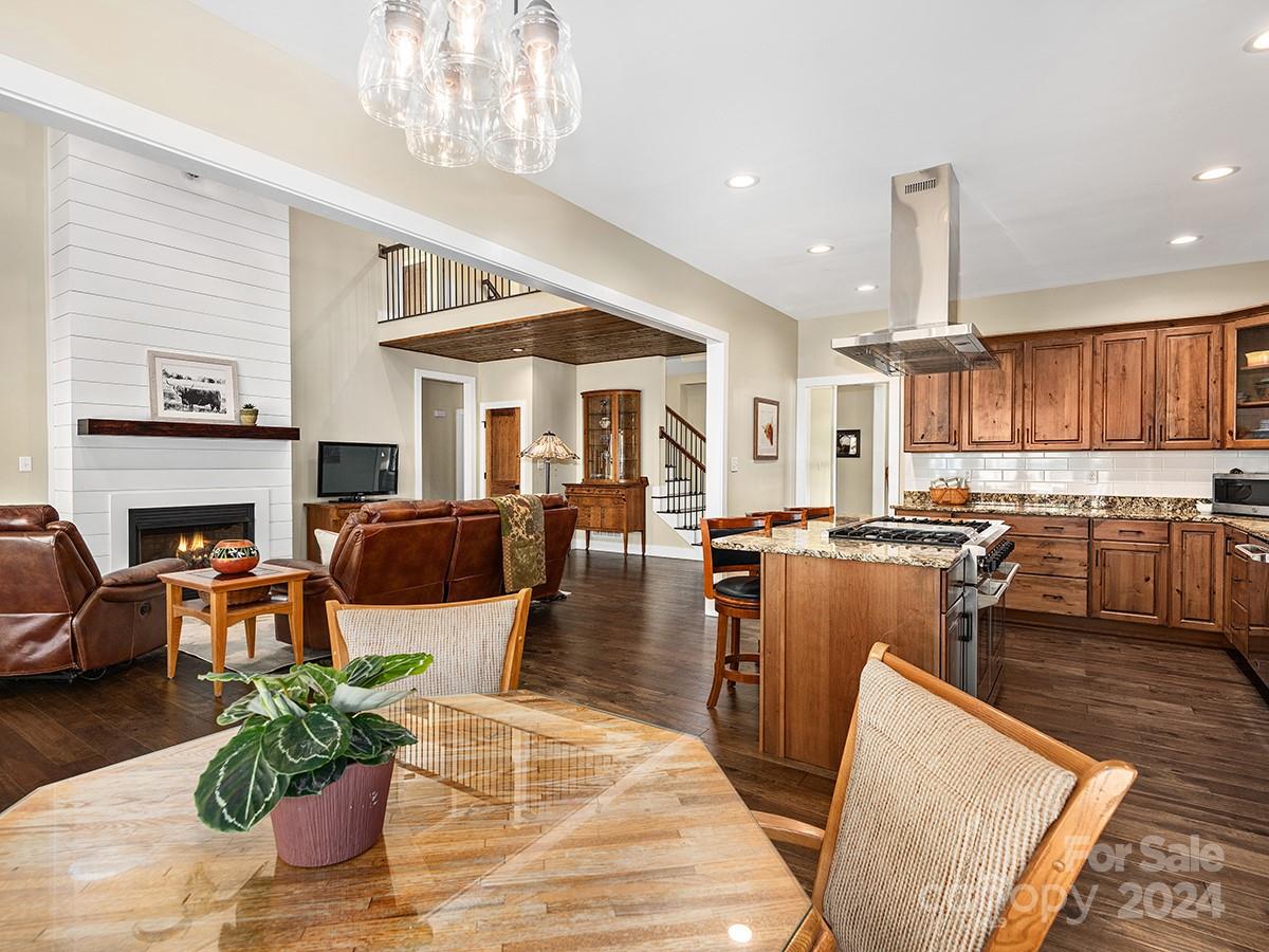 20 Dara Lane Weaverville NC 28787