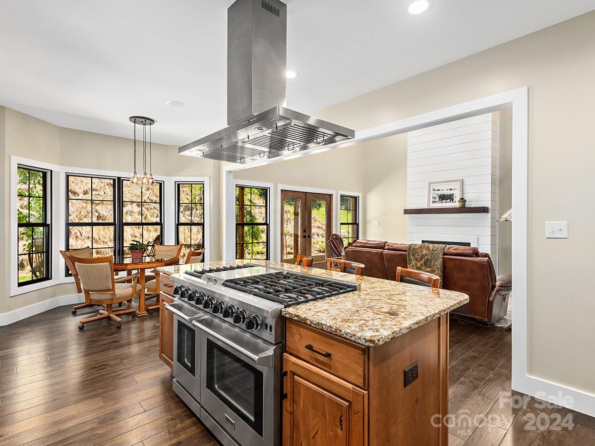 20 Dara Lane Weaverville NC 28787