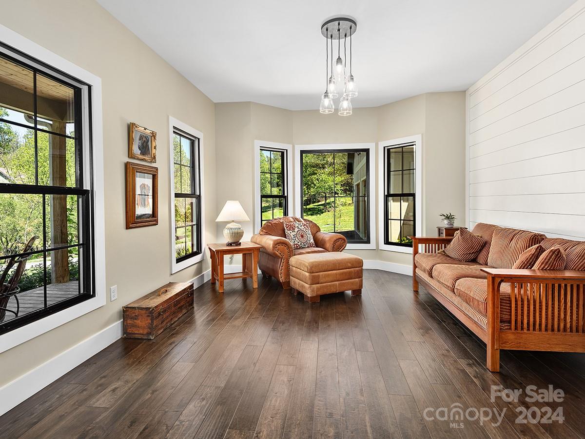 20 Dara Lane Weaverville NC 28787