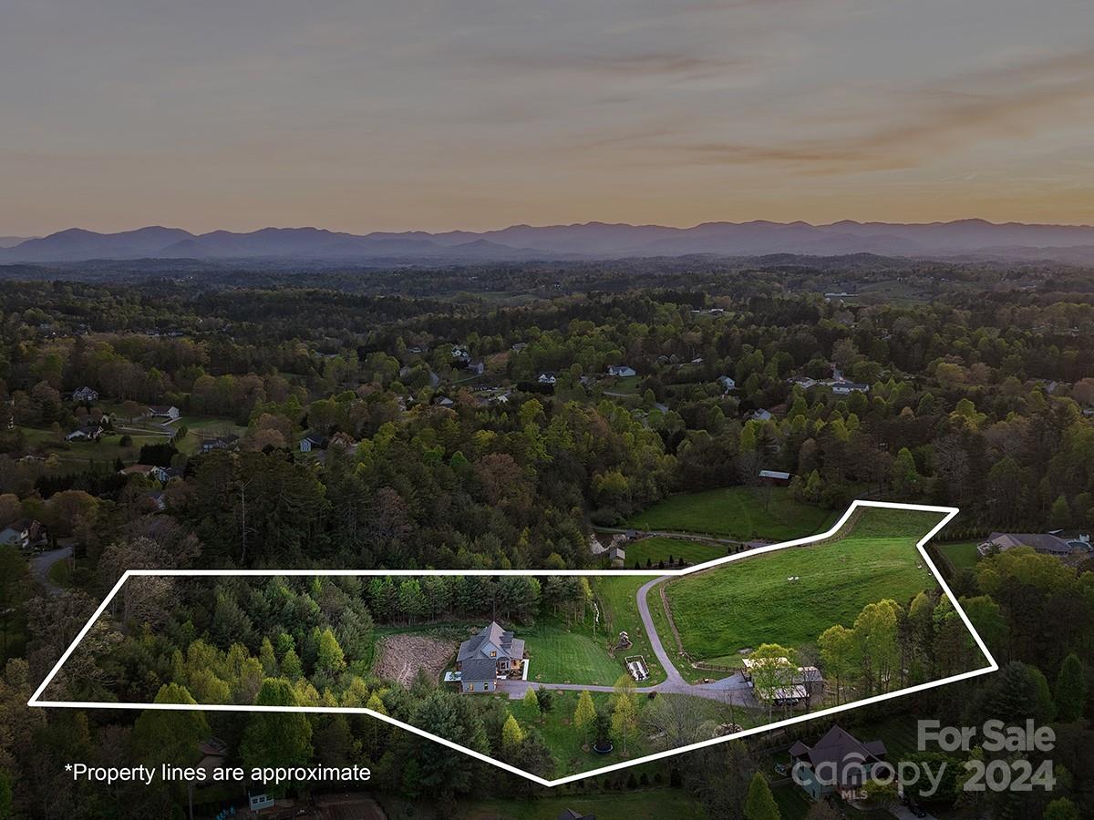20 Dara Lane Weaverville NC 28787