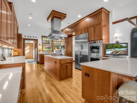 720 Overlook Drive Flat Rock NC 28731