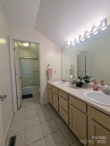 2 Pleasant Hill Drive Franklin NC 28734