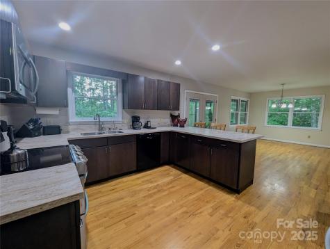 2 Pleasant Hill Drive Franklin NC 28734