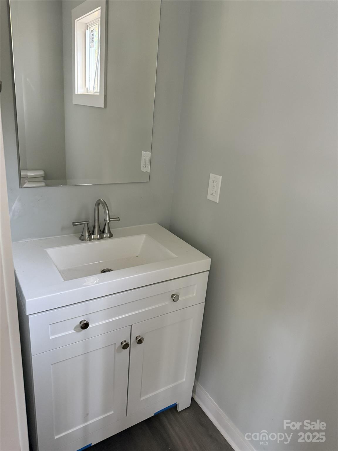 1 Freeport Lane Asheville NC 28806