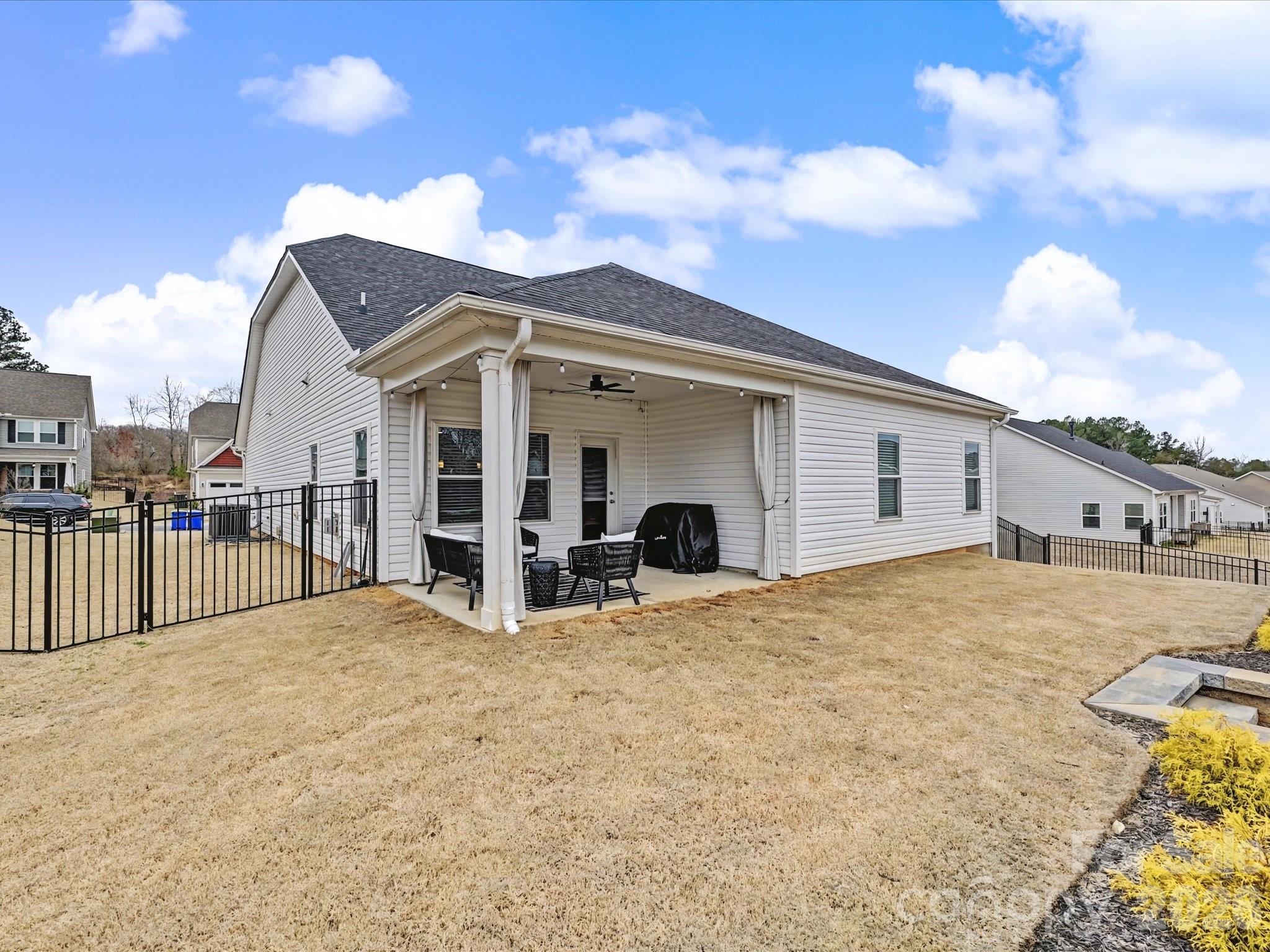 7677 Tanglewood Way Denver NC 28037
