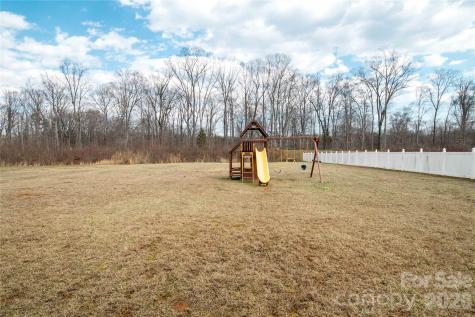 174 Culloden Drive Mocksville NC 27028