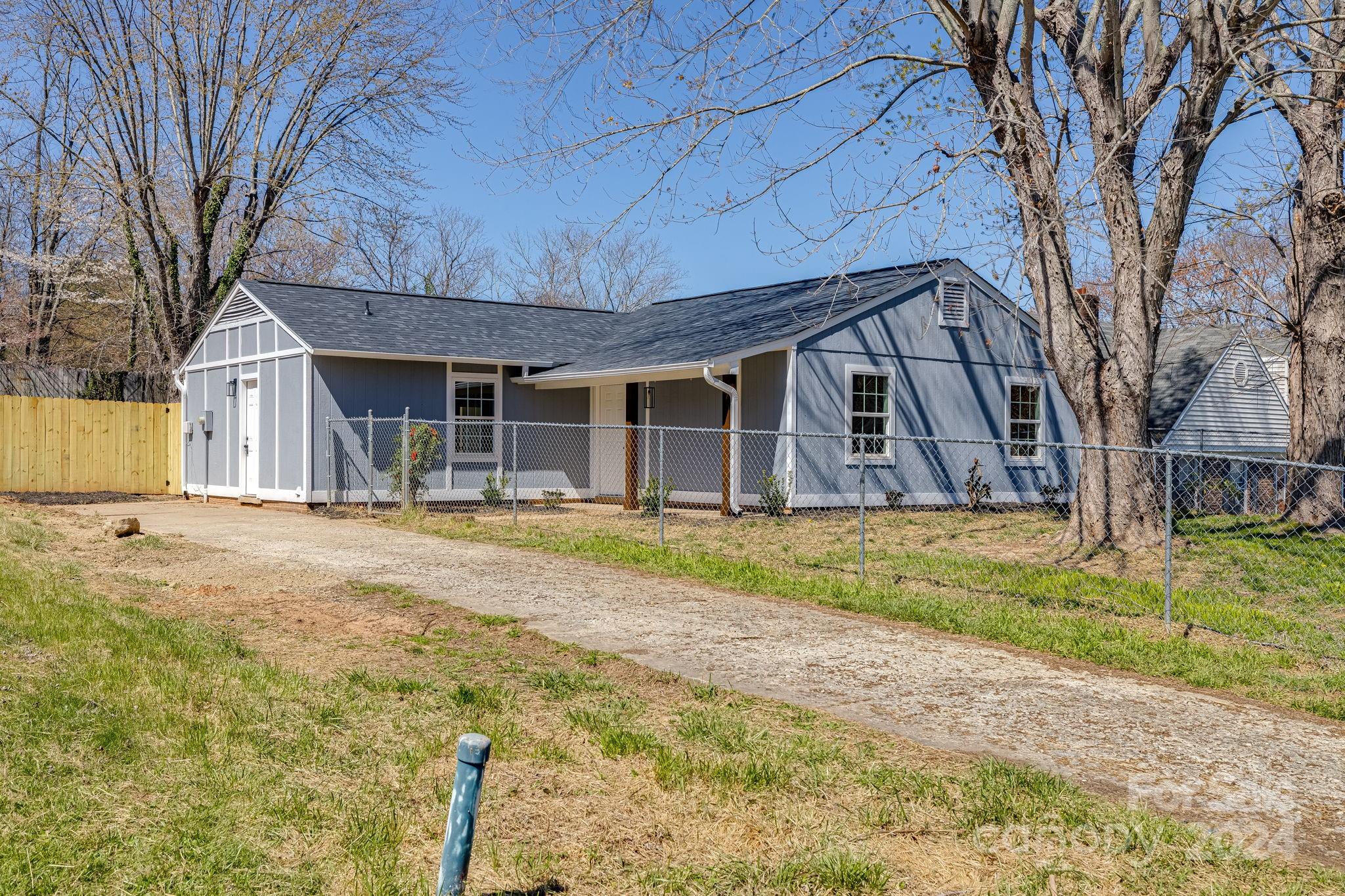 5 Melissa Court Asheville NC 28806