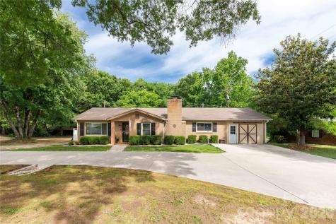 3093 Unity Church Road Lancaster SC 29720
