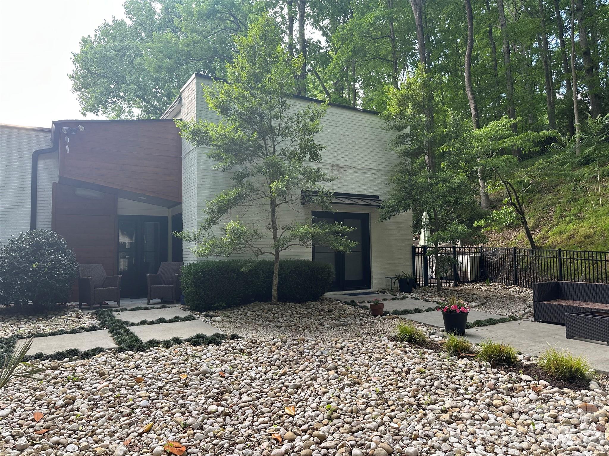 3316 Johnny Cake Lane Charlotte NC 28226