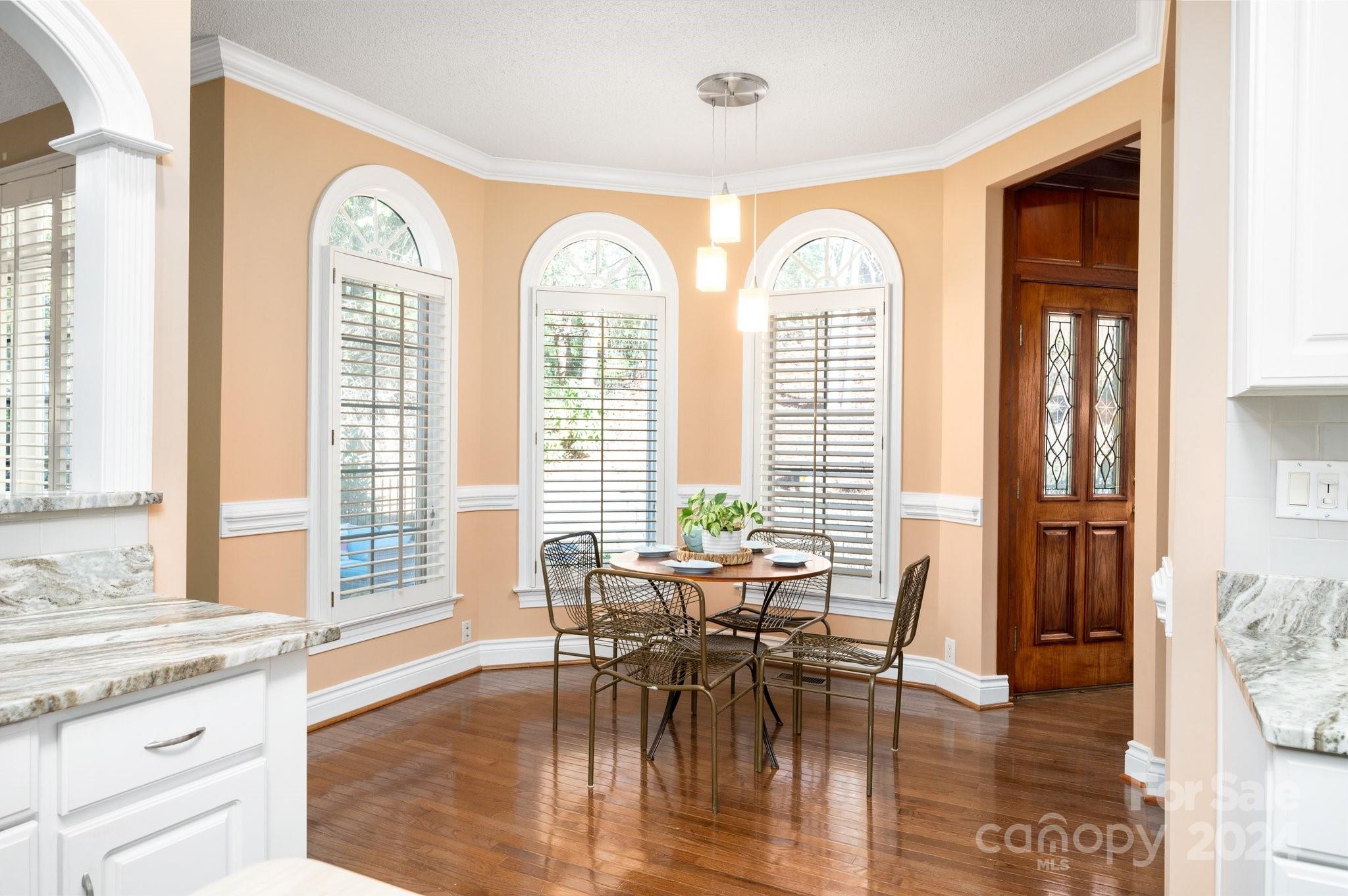 38 Tiverton Lane Asheville NC 28803