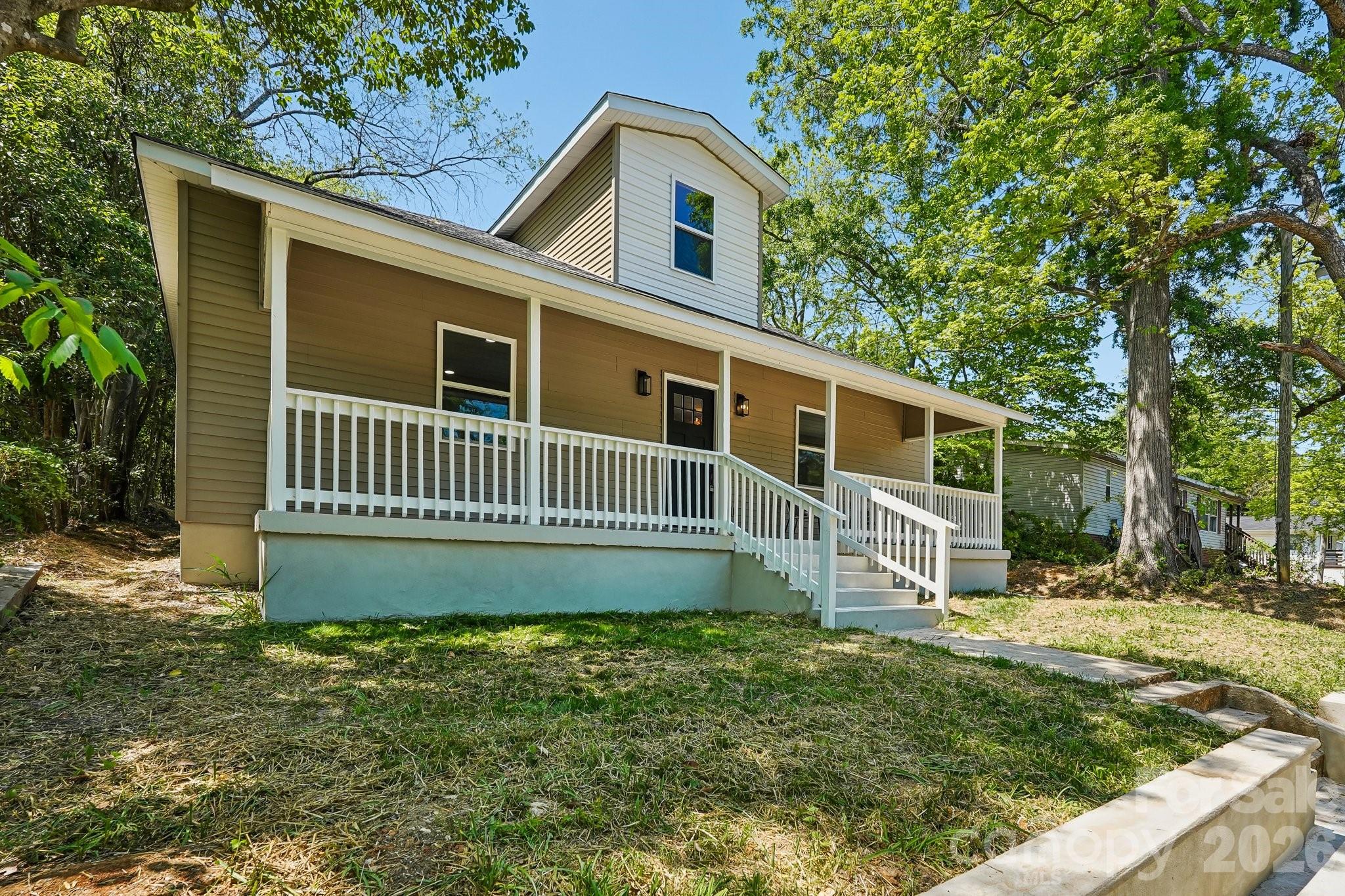 514 W Arch Street Lancaster SC 29720