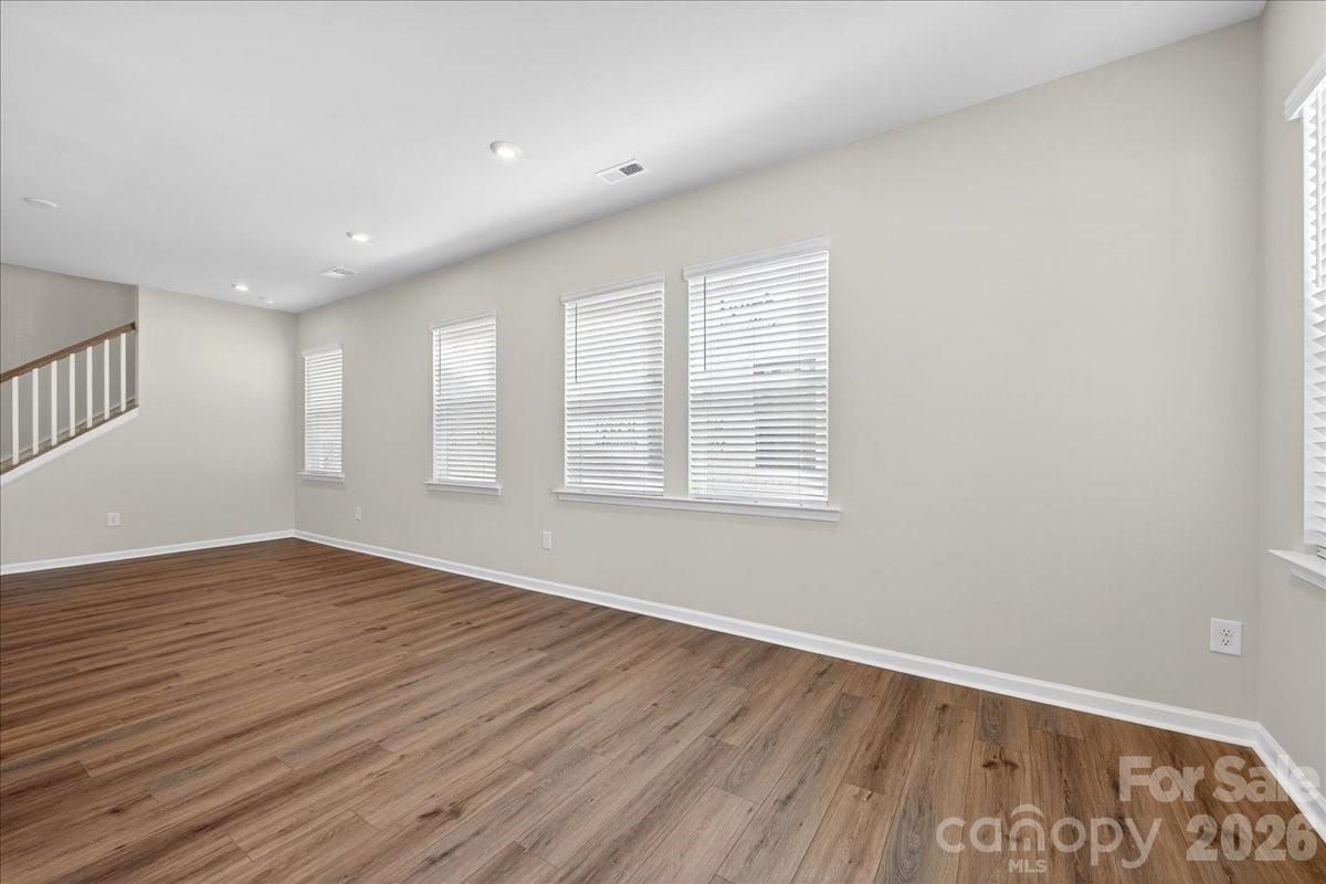 8426 Discovery Lane Charlotte NC 28216