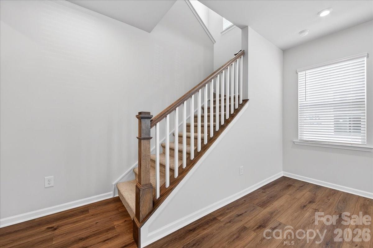 8426 Discovery Lane Charlotte NC 28216