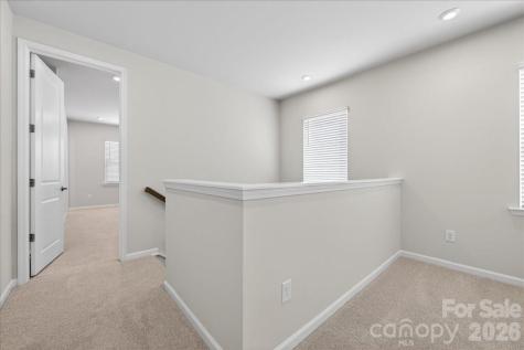 8426 Discovery Lane Charlotte NC 28216