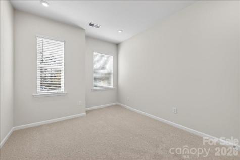 8426 Discovery Lane Charlotte NC 28216
