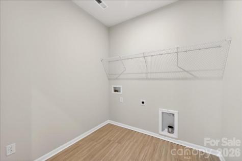 8426 Discovery Lane Charlotte NC 28216