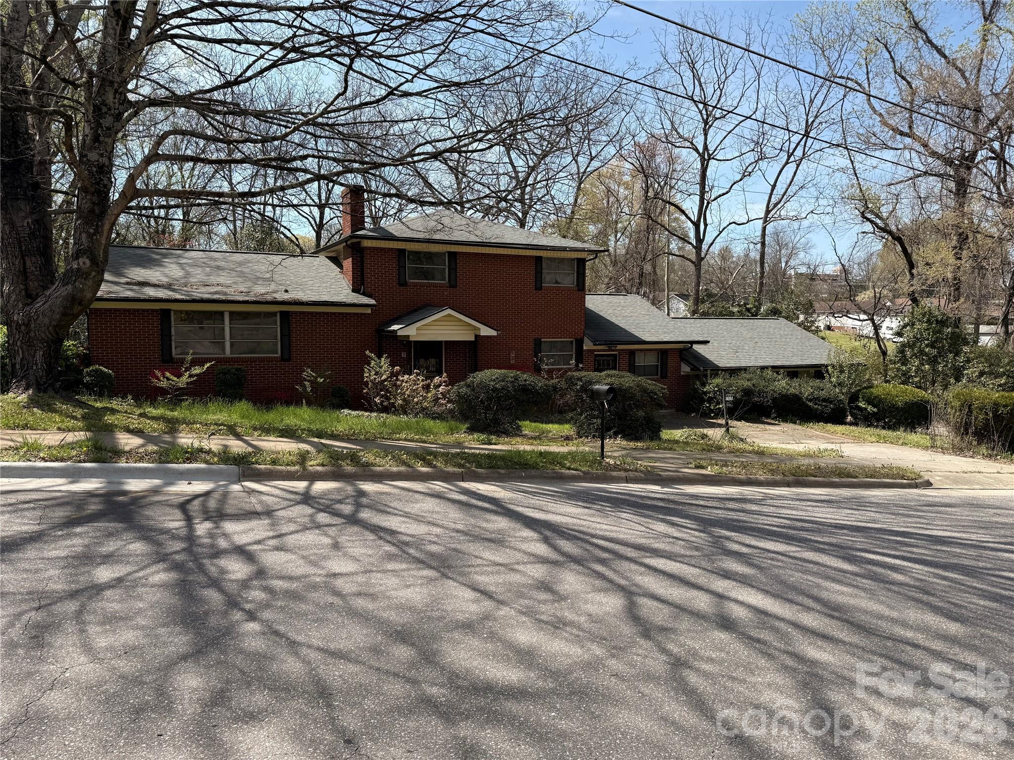 516 S Green Street Statesville NC 28677