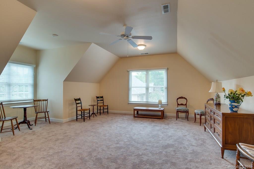 18582 Carnegie Overlook Boulevard Davidson NC 28036
