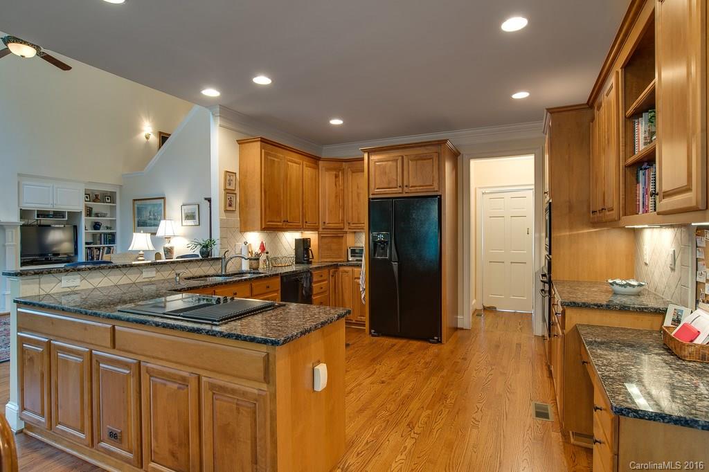 18582 Carnegie Overlook Boulevard Davidson NC 28036